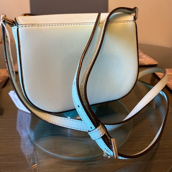 Kate Spade Elegant Cream Crossbody Bag - Picture 4 of 5